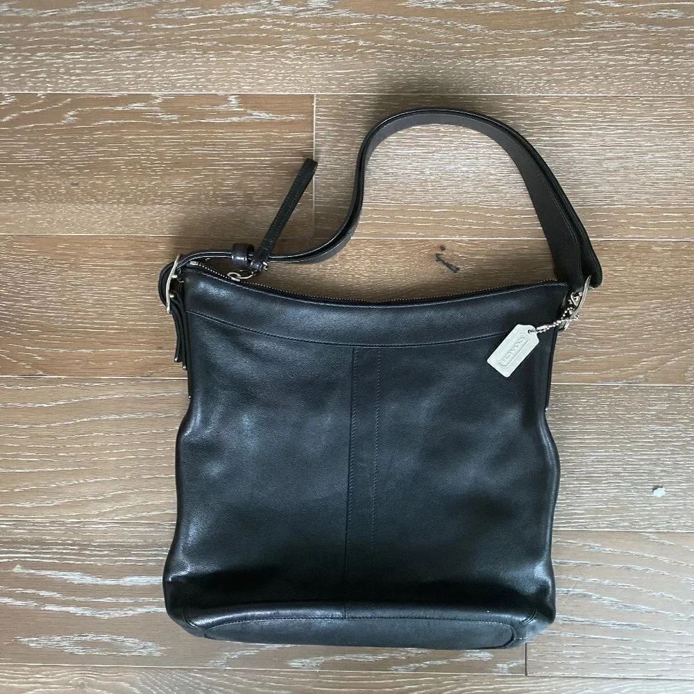 Coach Classic Leather Tote | Black - Picture 1 of 7